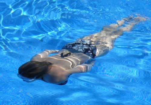 How Reflective Striping & Markings Inspire Modern Pool Refinishing in San Jose, CA